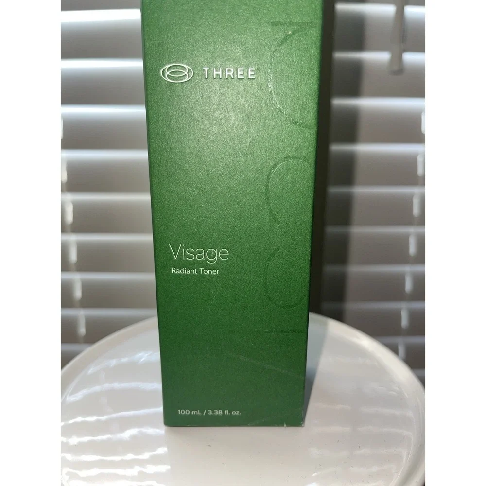 Radiant Toner Hydrating for Enhanced Absorption New‎ In Box THREE